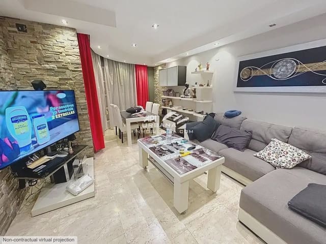 Casa de 4 habitaciones en Lucena en venta - 257.000 € (Ref: 9963926)