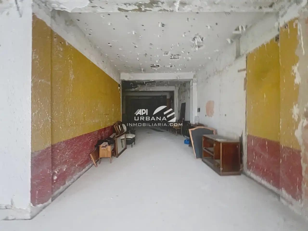 Local Comercial en Lucena en alquiler - 1.000 € (Ref: 9963929)