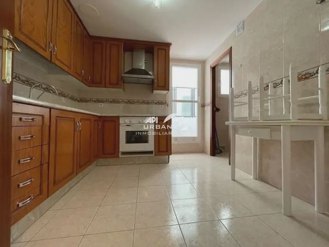 3 soveværelse Lejlighed til salg i Lucena - € 200.000 (Ref: 9963932)