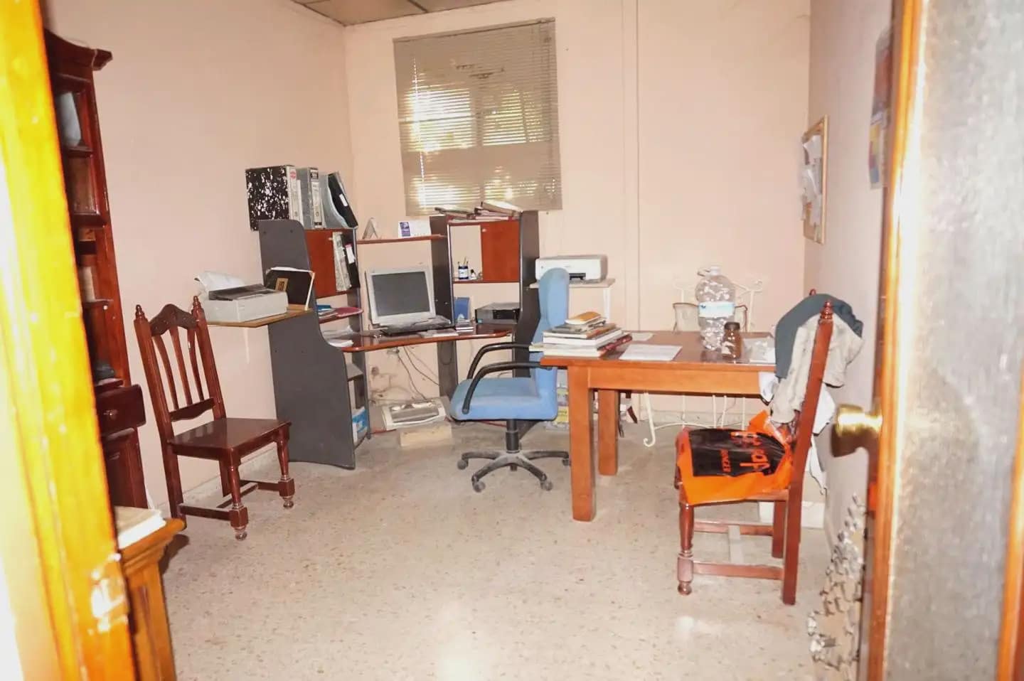 Erhverv til salg i Lucena - € 170.000 (Ref: 9963933)