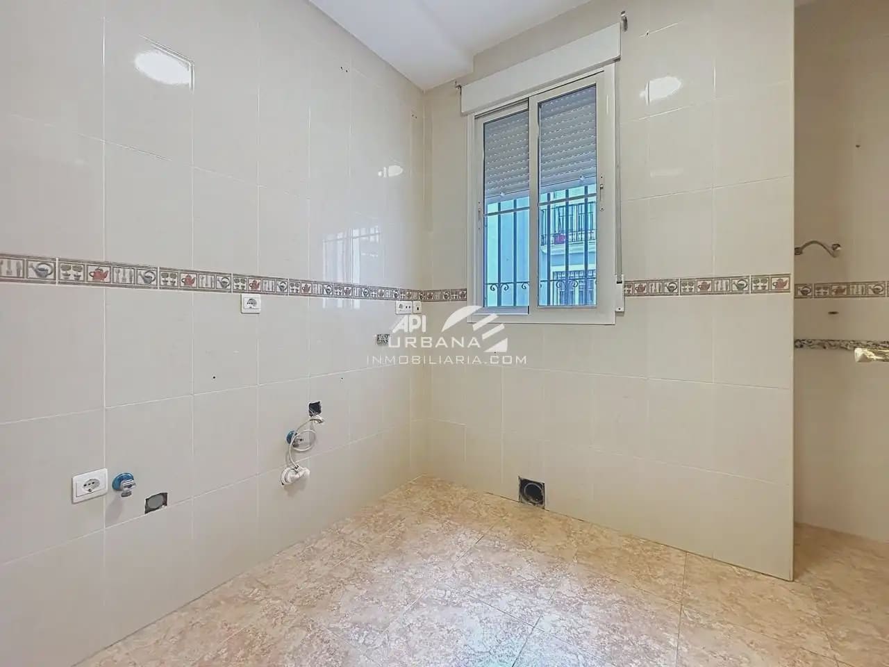 2 soveværelse Lejlighed til salg i Lucena - € 108.000 (Ref: 9963940)