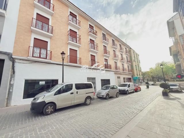 Kommersiell til leie i Lucena - € 4 000 (Ref: 9963941)