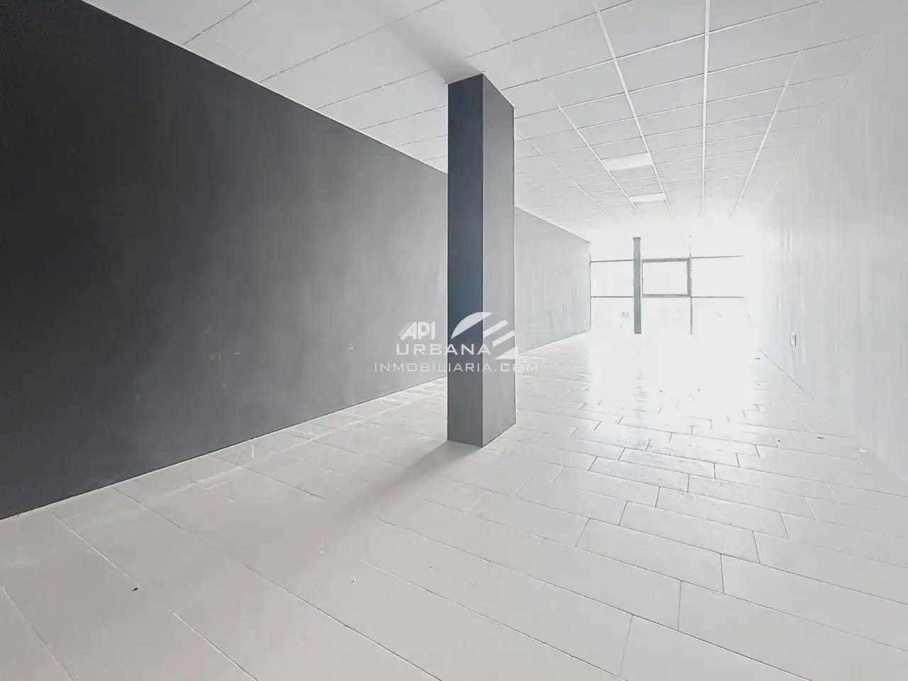 Commerciale in vendita in Lucena - 36.000 € (Rif: 9963943)