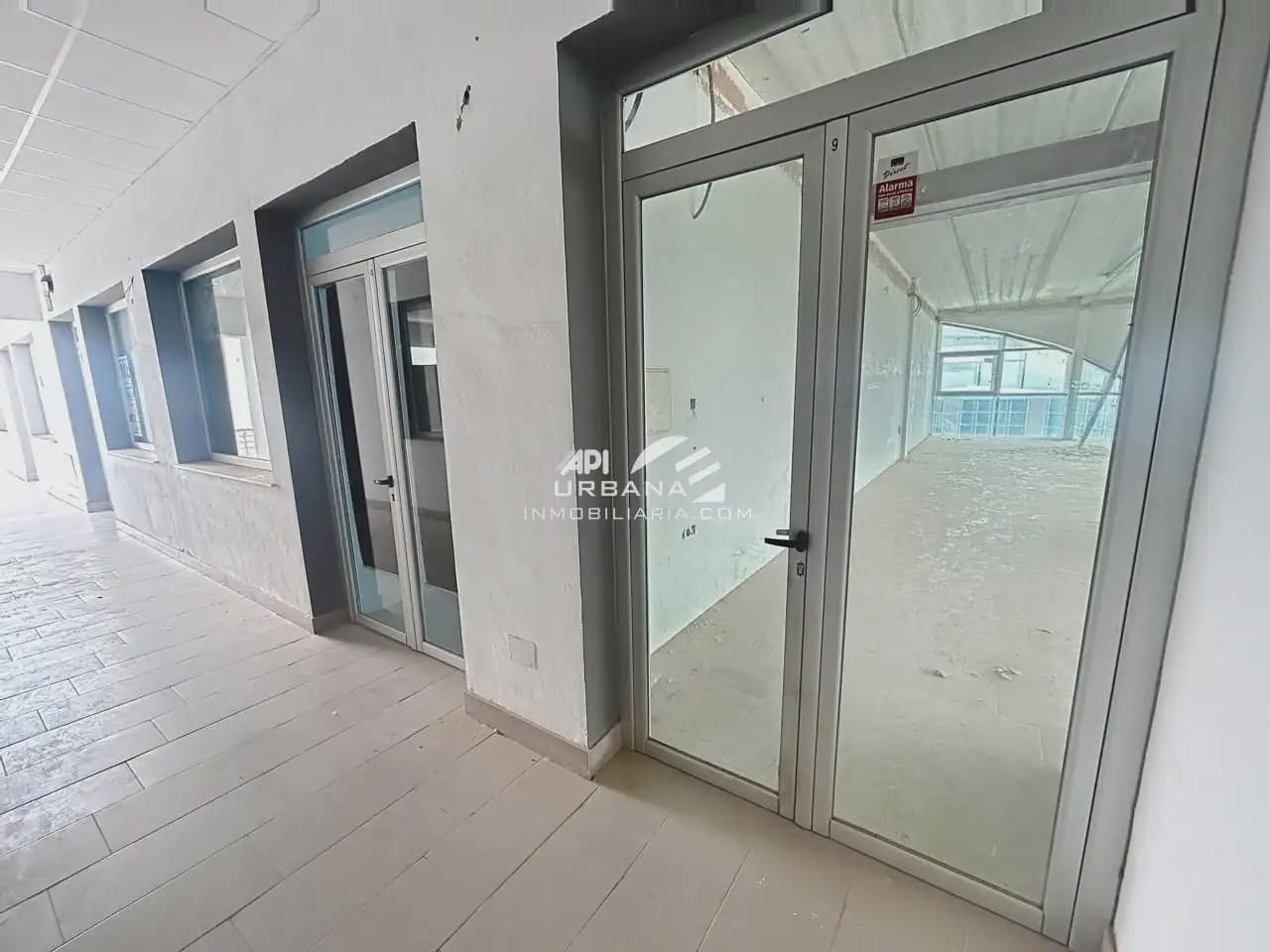 Commercial for sale in Lucena - € 58,000 (Ref: 9963944)
