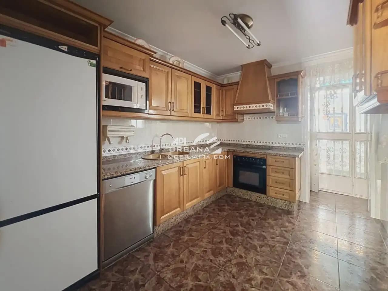 3 chambre Maison de Ville à vendre à Lucena - 205 000 € (Ref: 9963948)