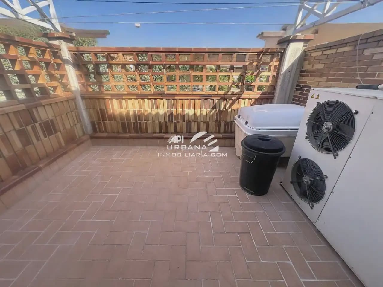 4 sypialnia Willa na sprzedaż w Lucena z basenem - 350 000 € (Ref: 9963949)