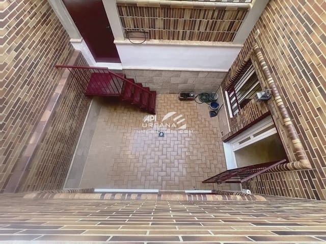 4 sypialnia Willa na sprzedaż w Lucena z basenem - 350 000 € (Ref: 9963949)