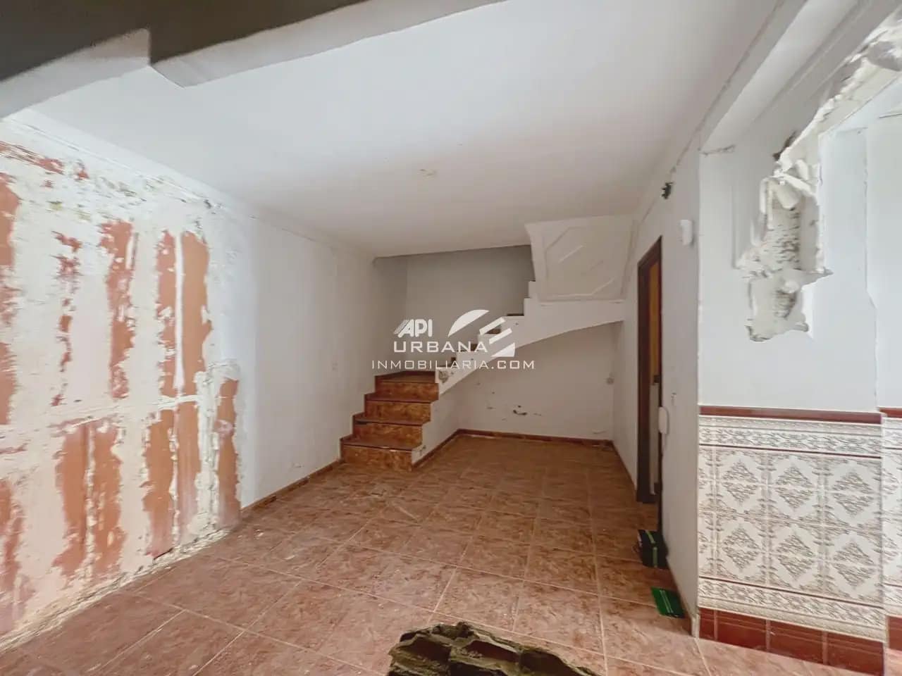 Ruïne te koop in Nueva Carteya - € 65.000 (Ref: 9963956)