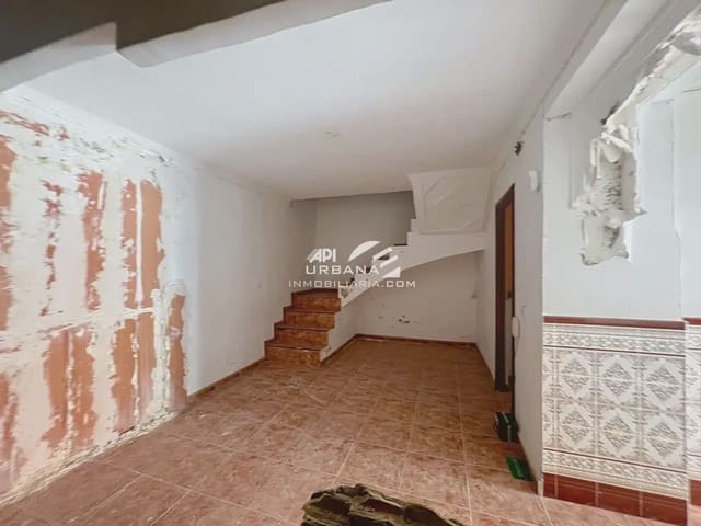 Ruïne te koop in Nueva Carteya - € 65.000 (Ref: 9963956)