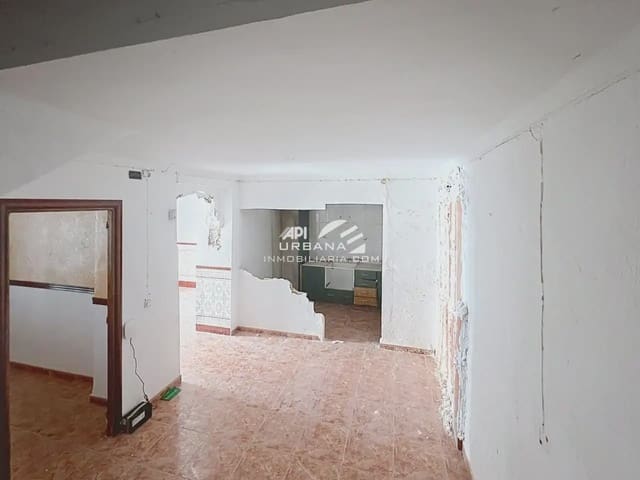 Ruïne te koop in Nueva Carteya - € 65.000 (Ref: 9963956)
