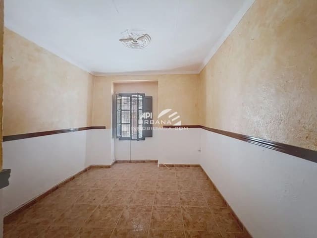 Ruïne te koop in Nueva Carteya - € 65.000 (Ref: 9963956)