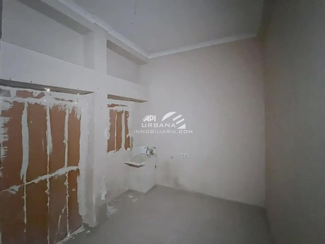 Ruïne te koop in Nueva Carteya - € 65.000 (Ref: 9963956)