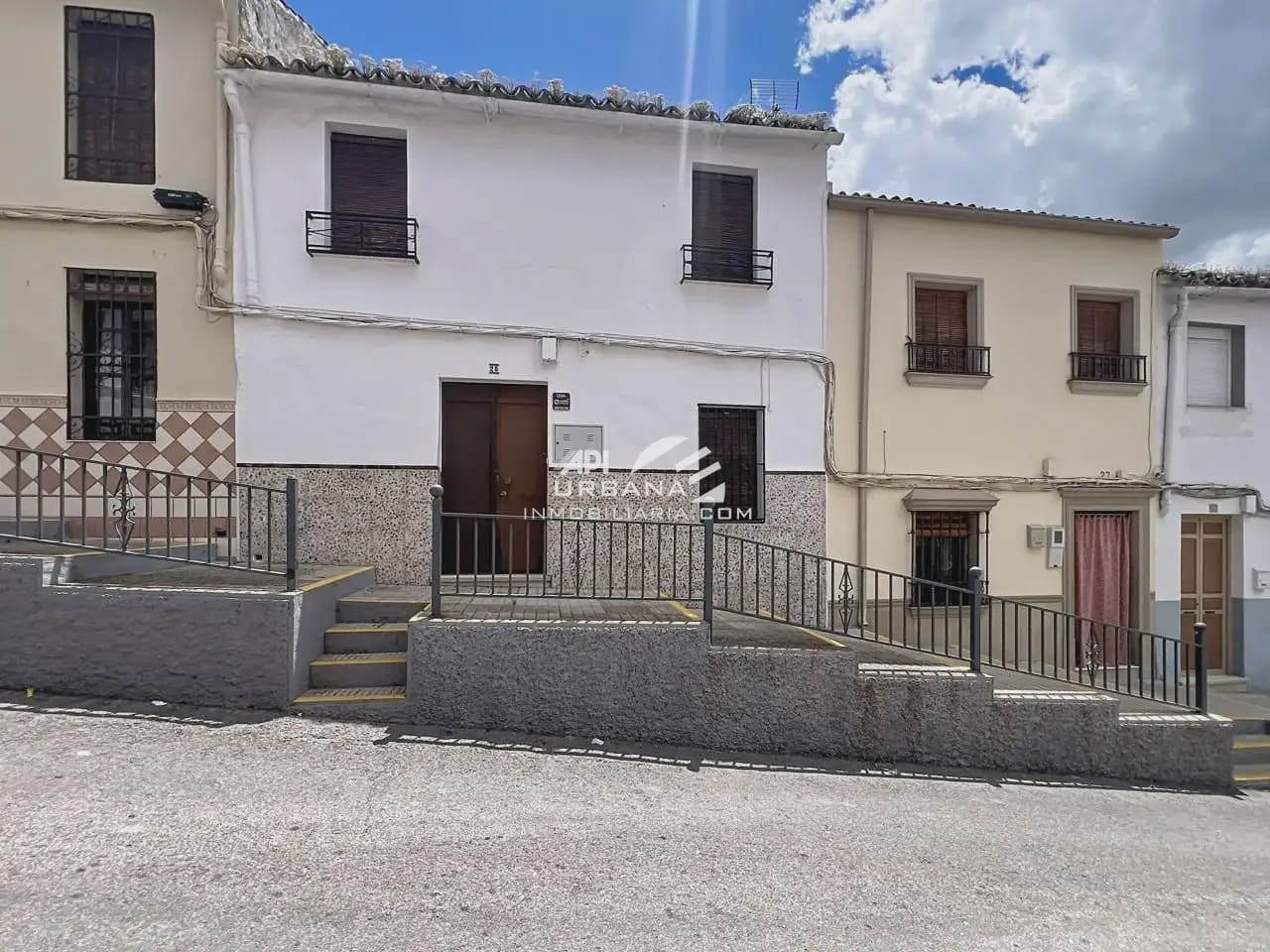 Ruïne te koop in Nueva Carteya - € 65.000 (Ref: 9963956)