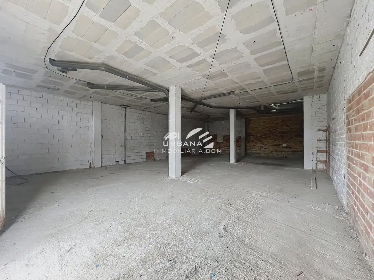 Commercieel te koop in Puente Genil - € 72.000 (Ref: 9963957)