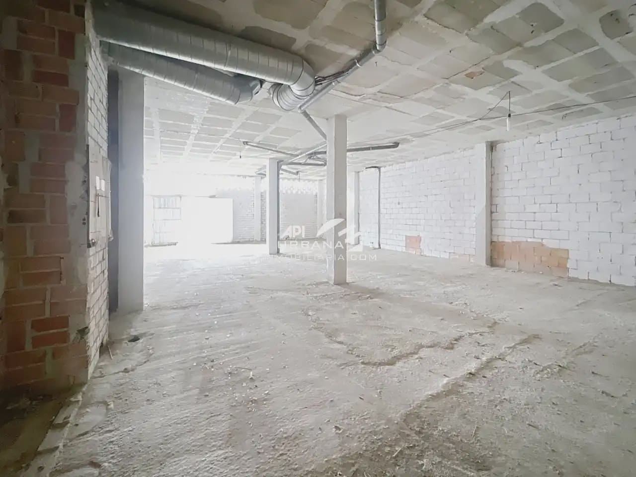 Commercieel te koop in Puente Genil - € 72.000 (Ref: 9963957)
