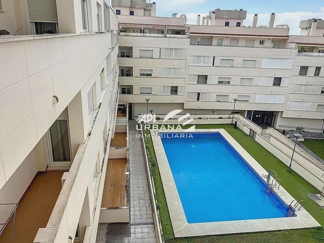 3 soverom Leilighet til salgs i Lucena med garasje - € 132 000 (Ref: 9963958)