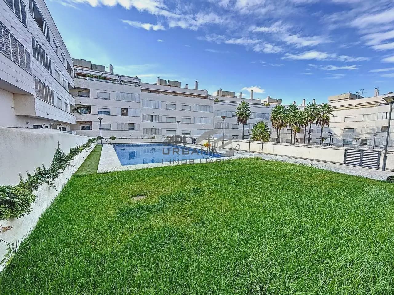 3 soverom Leilighet til salgs i Lucena med garasje - € 132 000 (Ref: 9963958)