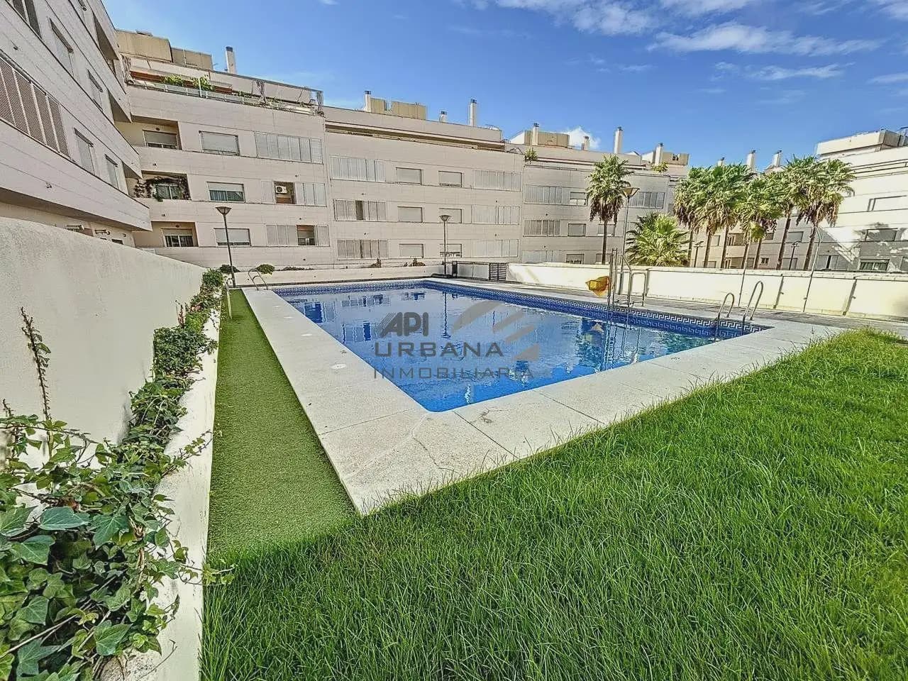 3 soverom Leilighet til salgs i Lucena med garasje - € 132 000 (Ref: 9963958)