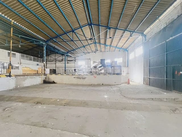 Commercial for rent in Lucena - € 1,200 (Ref: 9963968)