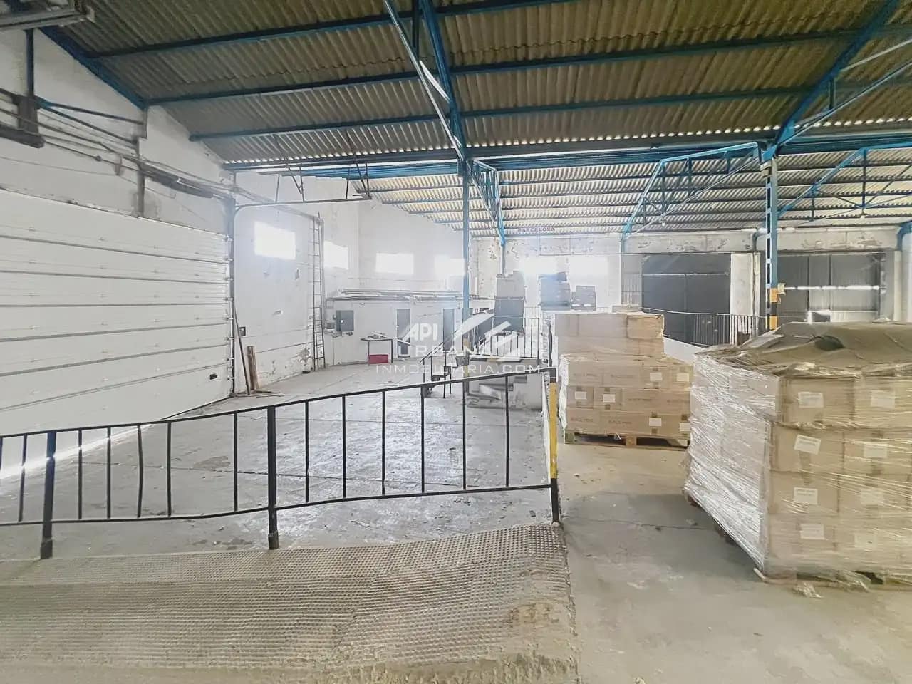 Commercial for rent in Lucena - € 1,200 (Ref: 9963968)