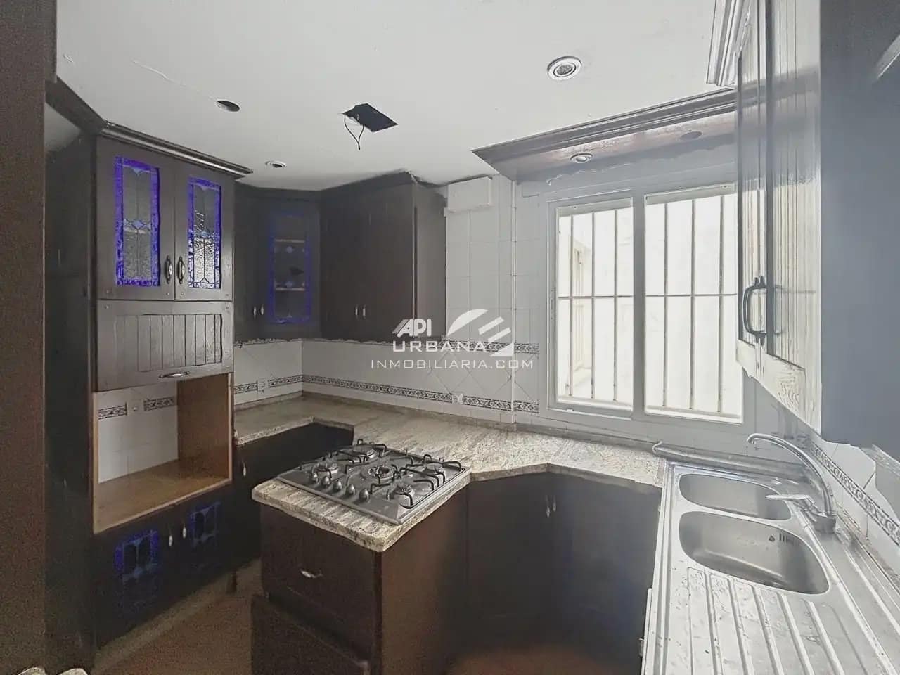 3 makuuhuone Asunto myytävänä paikassa Lucena mukana 
autotalli - 102 600 € (Ref: 9963972)