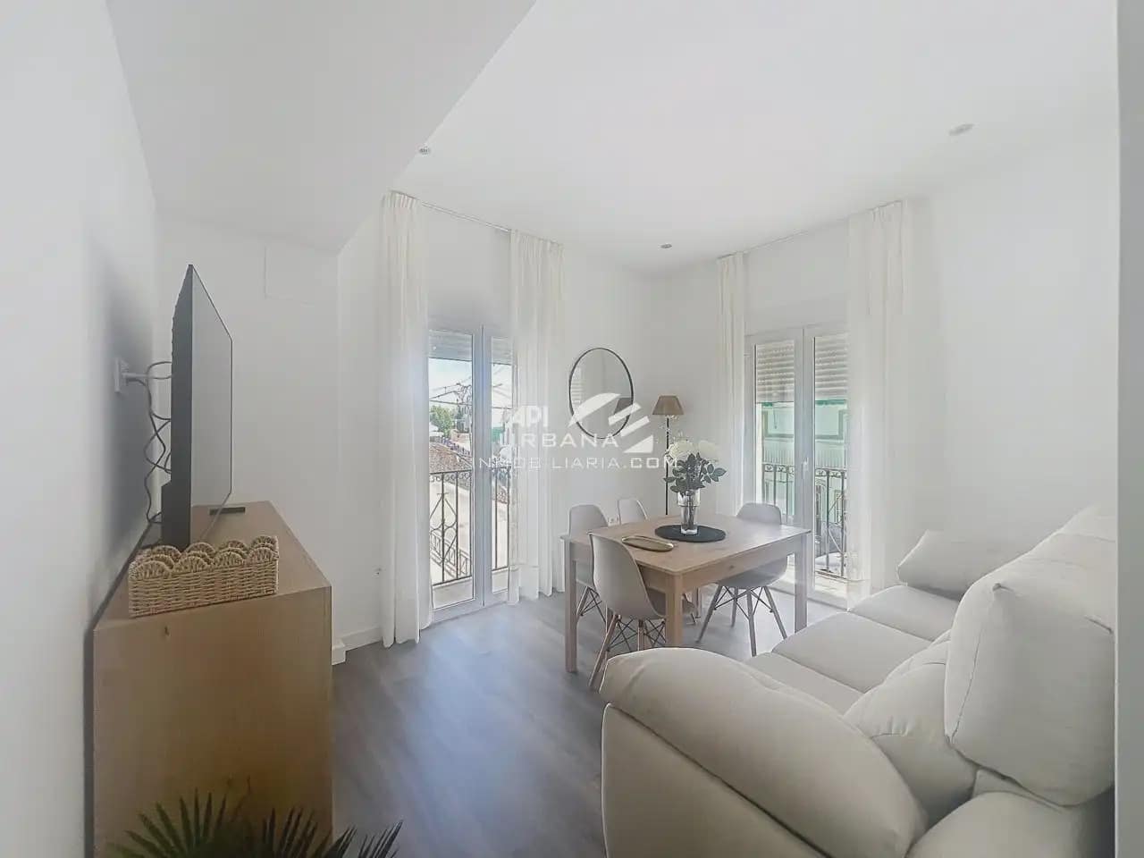 2 makuuhuone Asunto vuokrattavana paikassa Rute mukana 
autotalli - 595 € (Ref: 9963973)