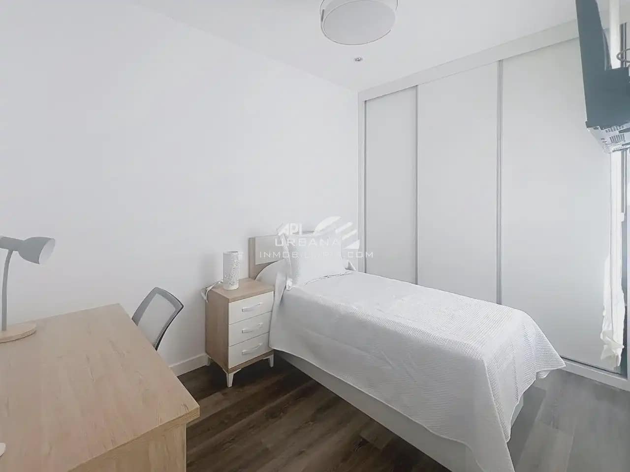 2 makuuhuone Asunto vuokrattavana paikassa Rute mukana 
autotalli - 595 € (Ref: 9963973)