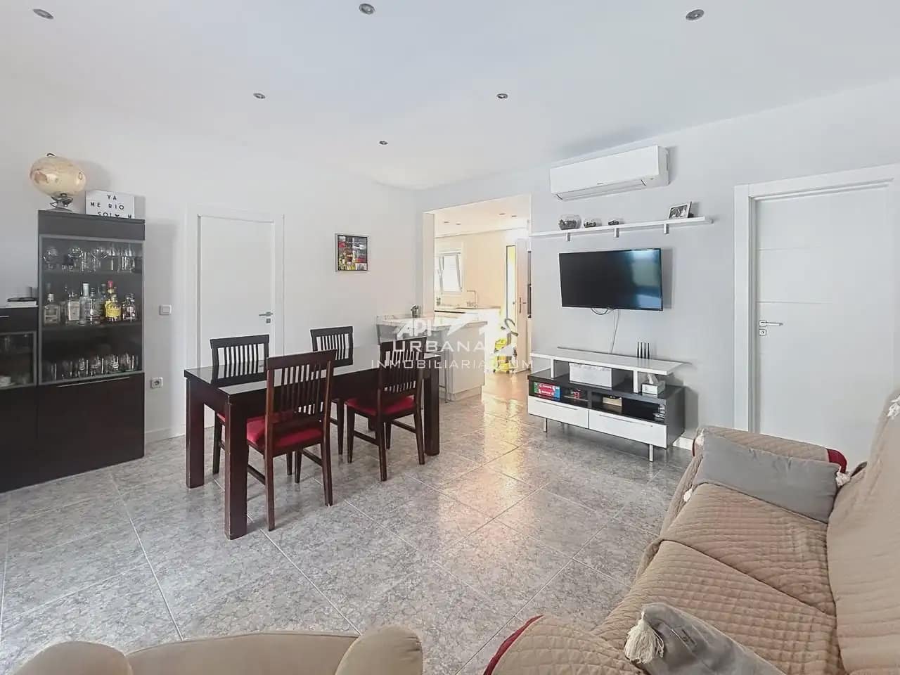 4 Zimmer Villa zu verkaufen in Lucena mit Pool - 205.000 € (Ref: 9963977)