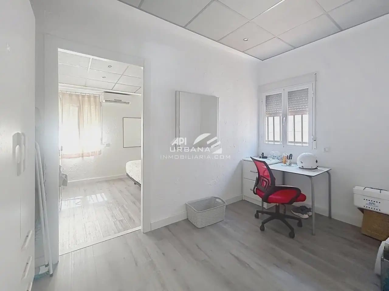 4 Zimmer Villa zu verkaufen in Lucena mit Pool - 205.000 € (Ref: 9963977)