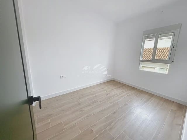 2 soveværelse Lejlighed til salg i Lucena - € 78.500 (Ref: 9963978)