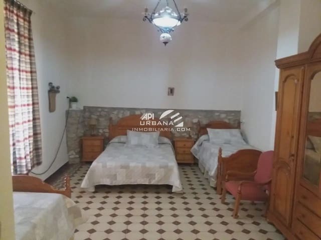 3 soverom Villa til leie i Lucena med svømmebasseng - € 925 (Ref: 9968875)