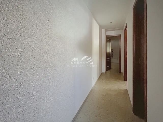 3 camera da letto Appartamento in vendita in Lucena - 85.000 € (Rif: 9970897)