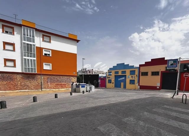 Erhverv til salg i Lucena - € 300.000 (Ref: 9976085)