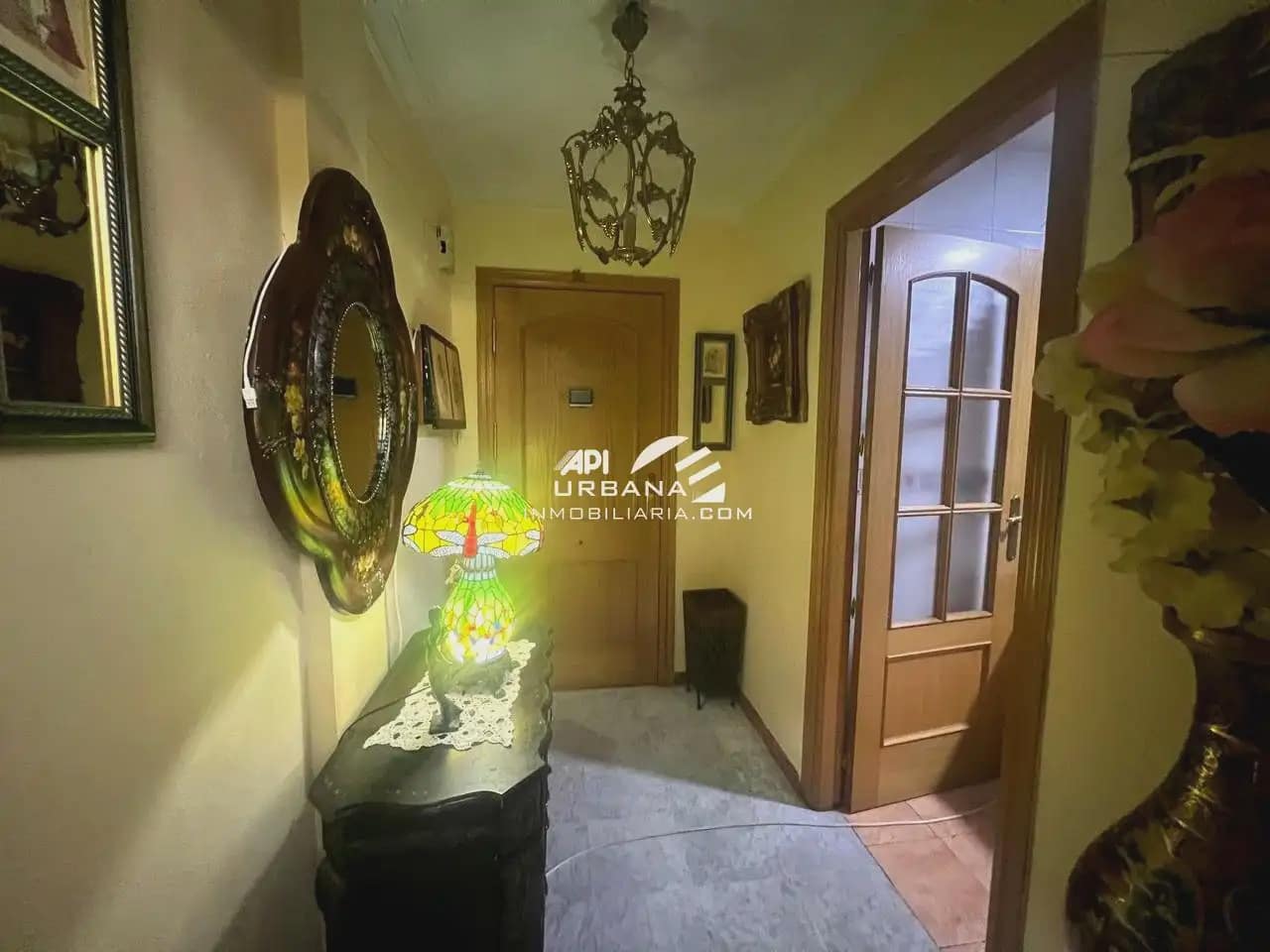 Piso de 3 habitaciones en Lucena en venta - 133.000 € (Ref: 9981669)