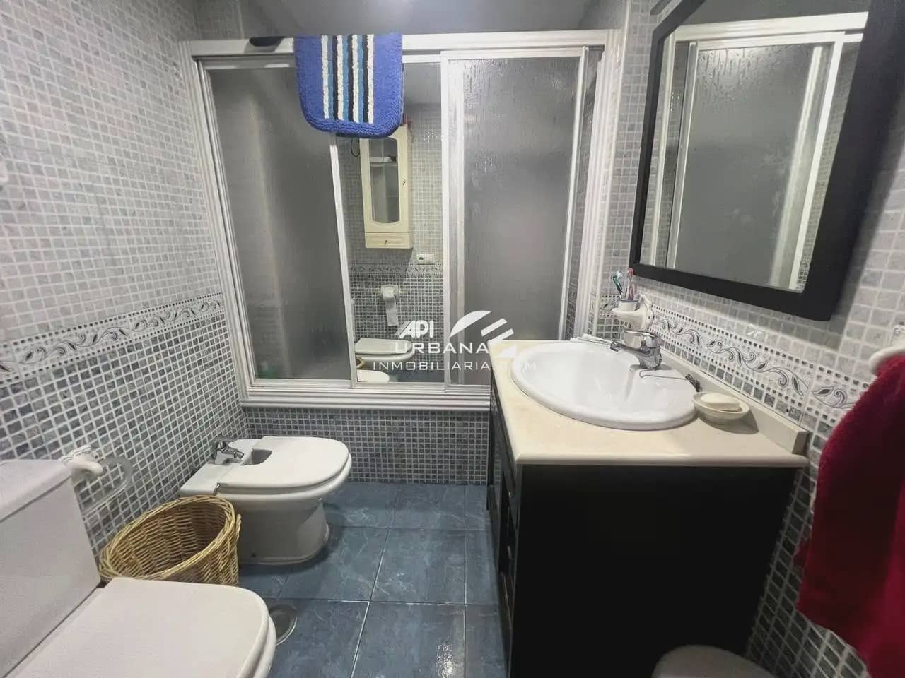 Piso de 3 habitaciones en Lucena en venta - 133.000 € (Ref: 9981669)