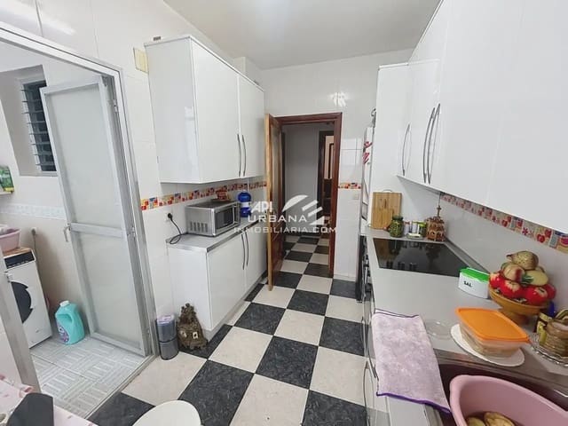3 camera da letto Appartamento in vendita in Lucena - 130.000 € (Rif: 9985859)