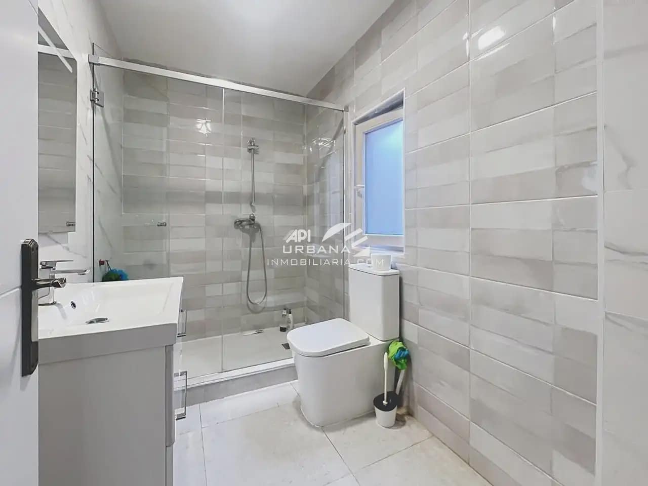 4 quarto Casa em Banda para venda em Lucena - 120 000 € (Ref: 9997547)