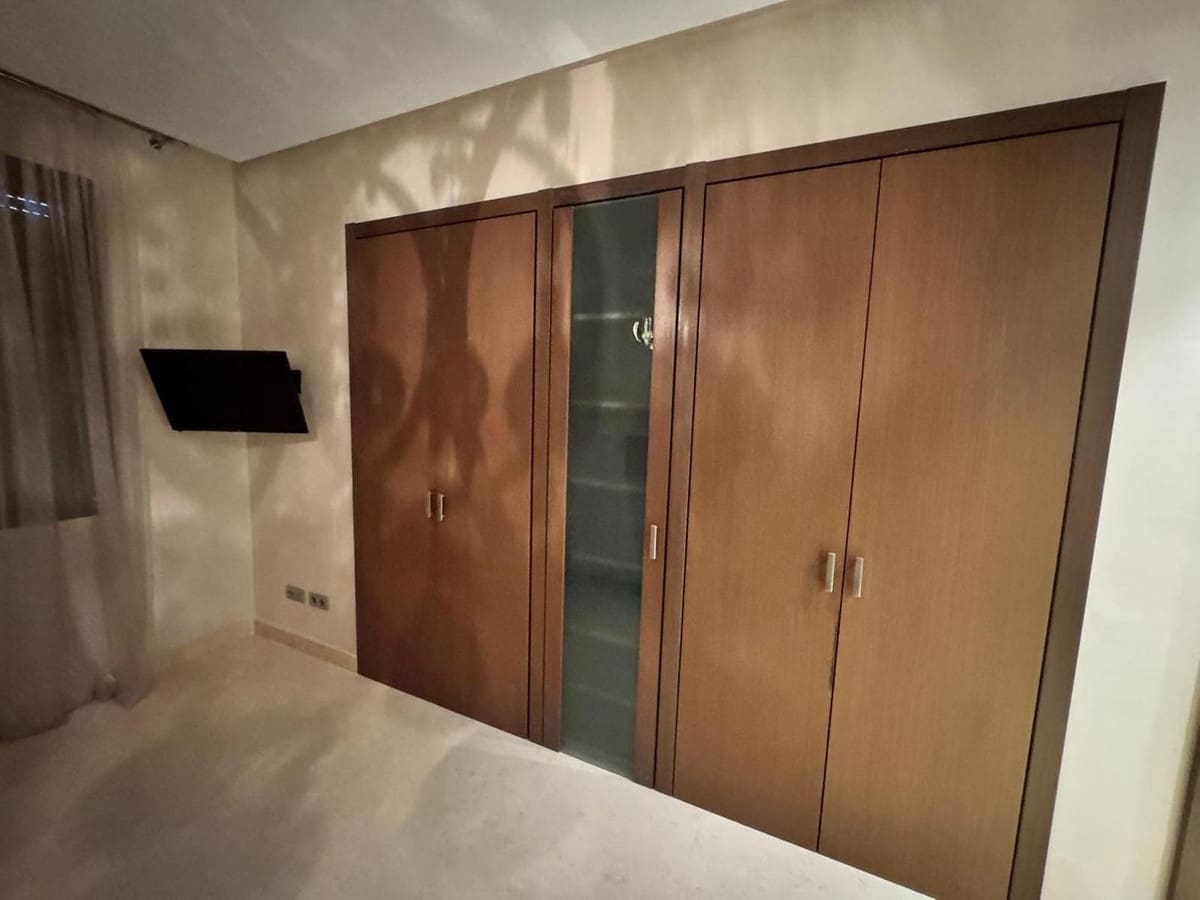 3 bedroom Penthouse for rent in Benahavis with pool garage - € 5,000 (Ref: 9733233)