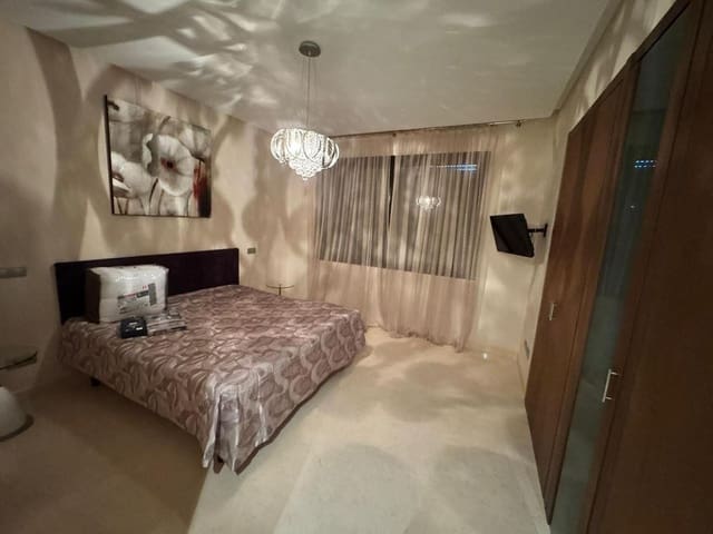 3 Zimmer Penthouse zu vermieten in El Paraíso, Benahavís mit Pool Garage - 5.000 € (Ref: 9733233)