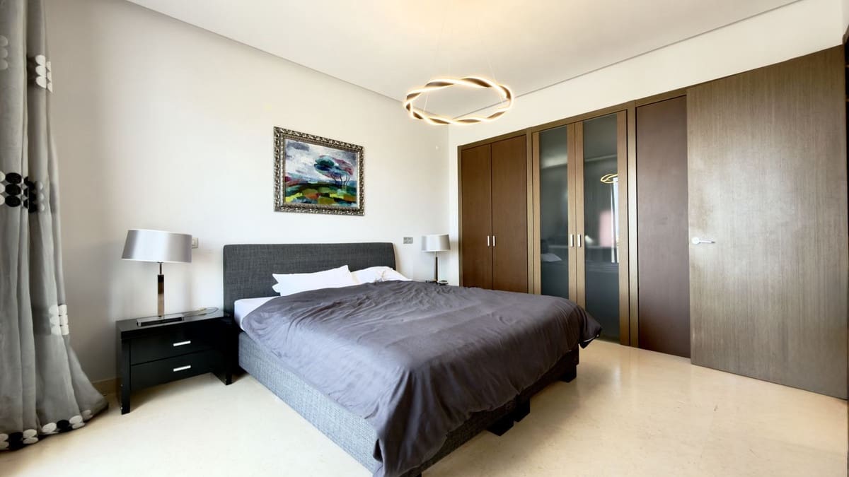 3 bedroom Penthouse for rent in Benahavis with pool garage - € 5,000 (Ref: 9733233)