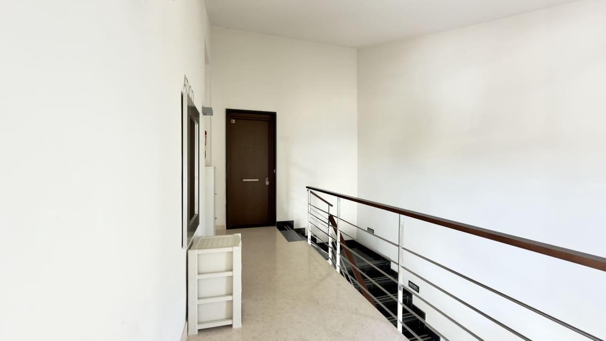 3 bedroom Penthouse for rent in Benahavis with pool garage - € 5,000 (Ref: 9733233)