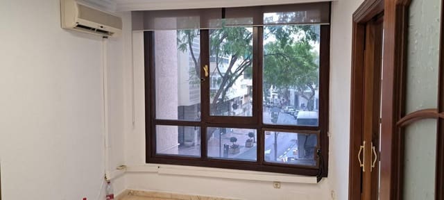 2 sovrum Kontor att hyra i Marbella - 900 € (Ref: 9733234)