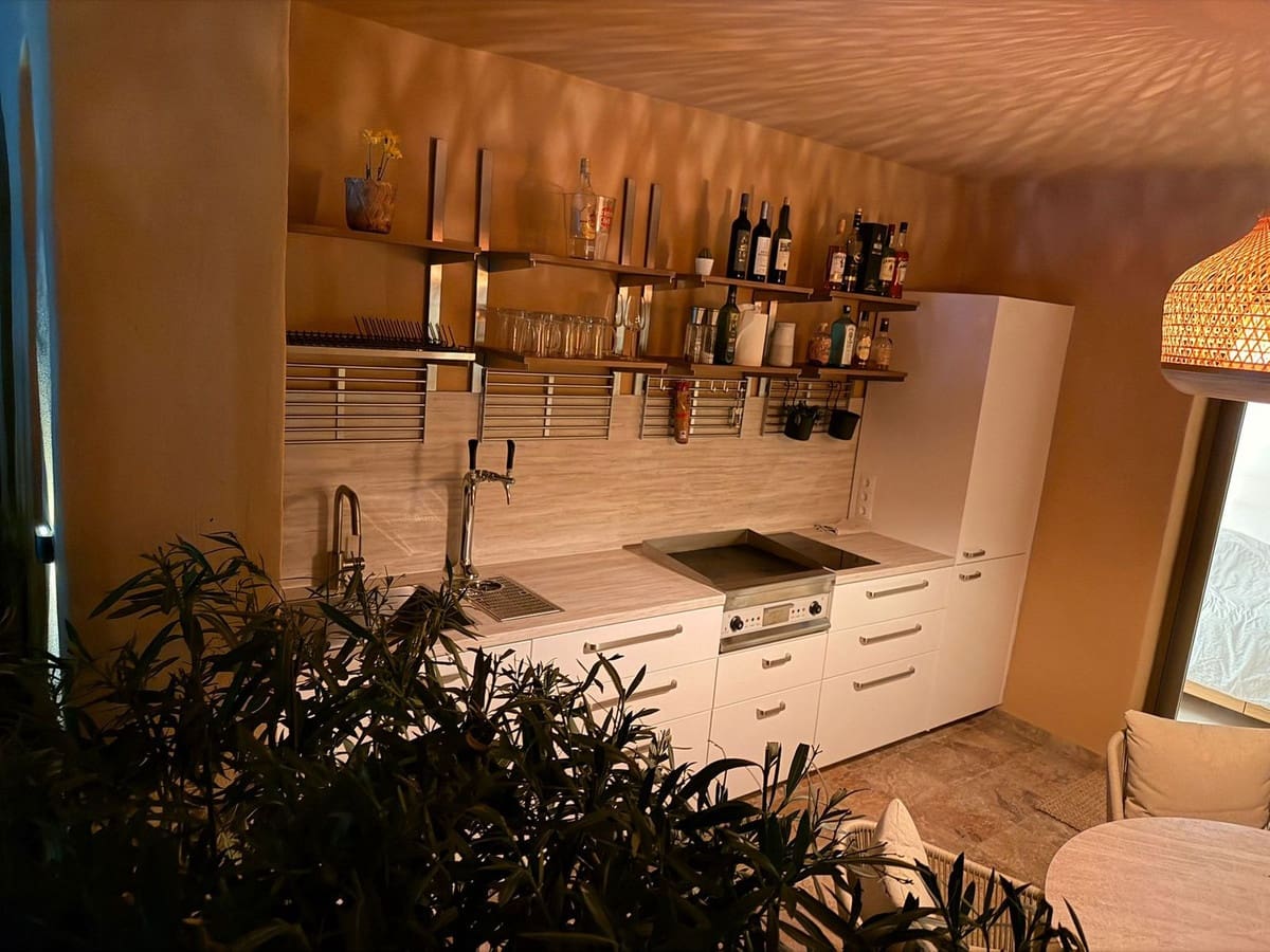 2 chambre Appartement à vendre à Benahavis avec piscine garage - 650 000 € (Ref: 9733235)