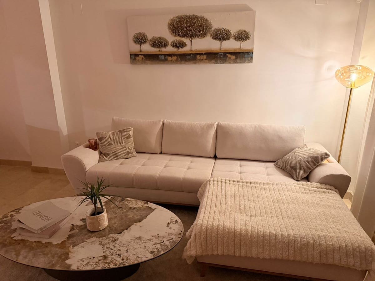 2 chambre Appartement à vendre à Benahavis avec piscine garage - 650 000 € (Ref: 9733235)