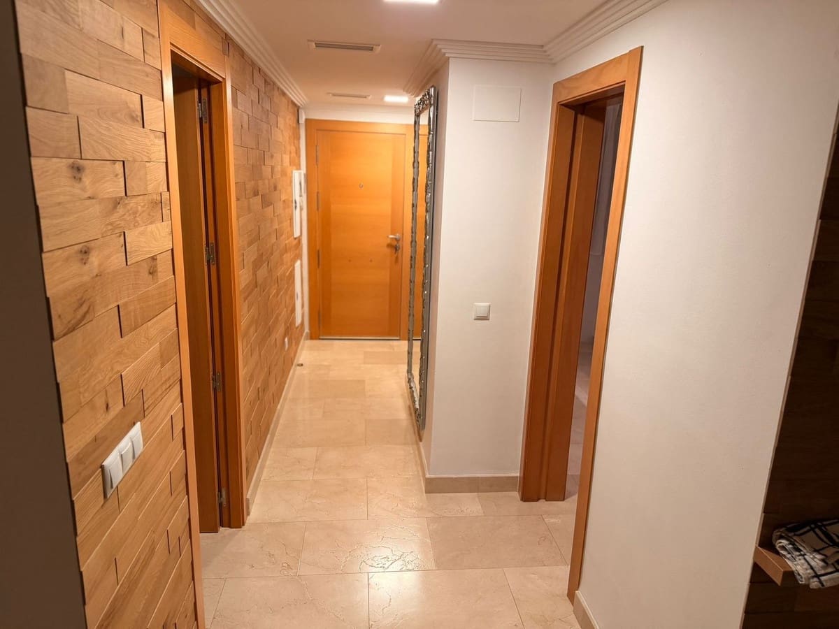 2 chambre Appartement à vendre à Benahavis avec piscine garage - 650 000 € (Ref: 9733235)