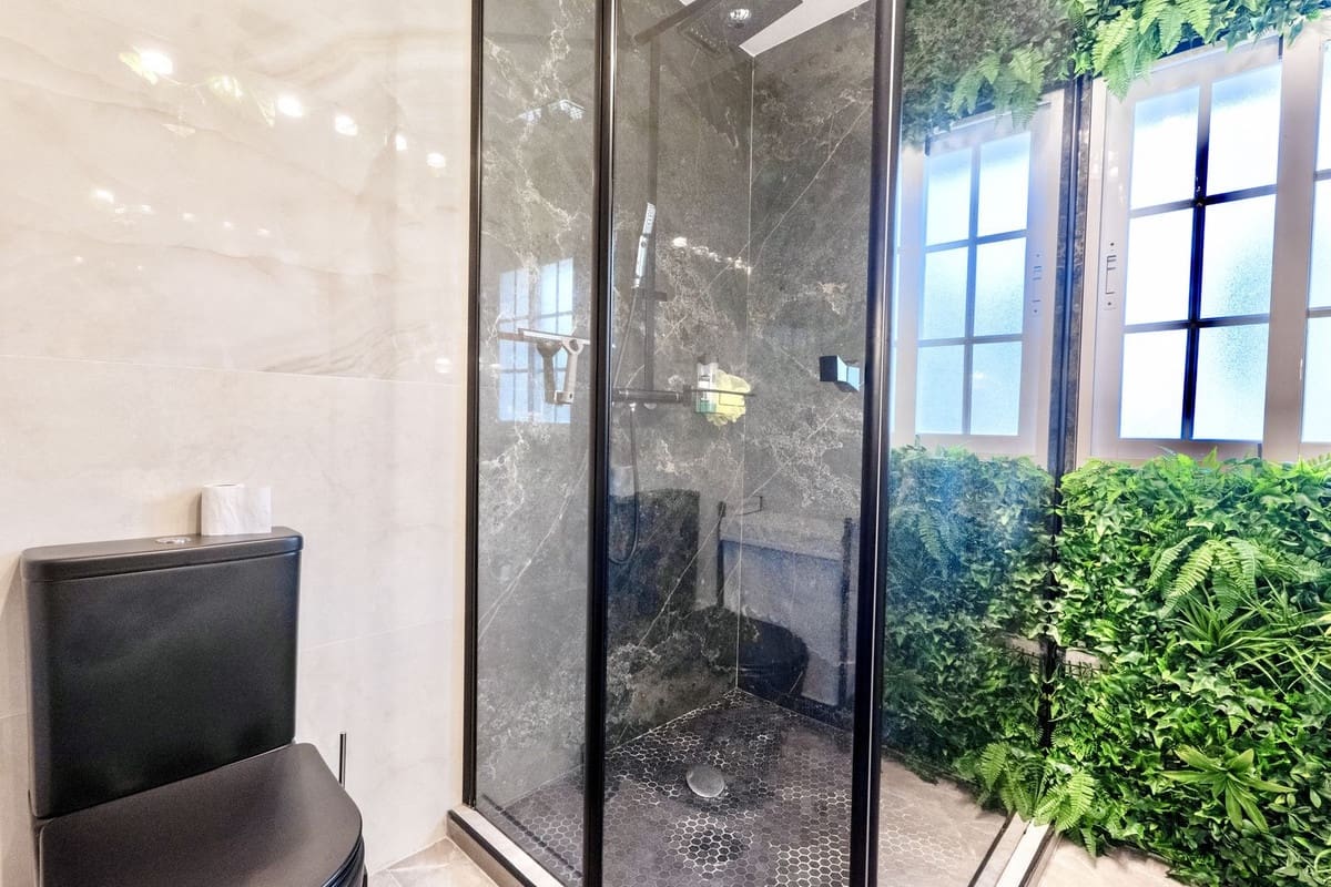 7 bedroom Villa for sale in Guadalmina with pool garage - € 2,300,000 (Ref: 9733237)