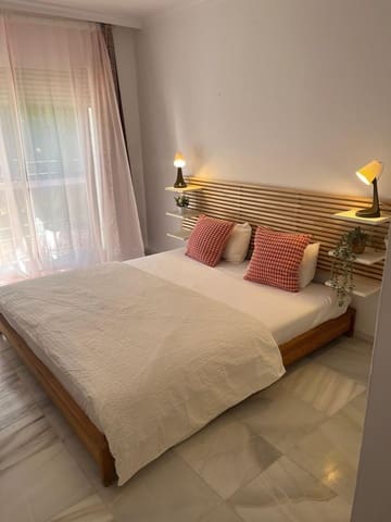 2 bedroom Apartment for rent in Nueva Andalucia, Marbella with pool garage - € 1,950 (Ref: 9733238)