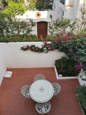 2 bedroom Apartment for holiday rental in Costalita, Estepona with pool garage - € 1,750 (Ref: 9733240)