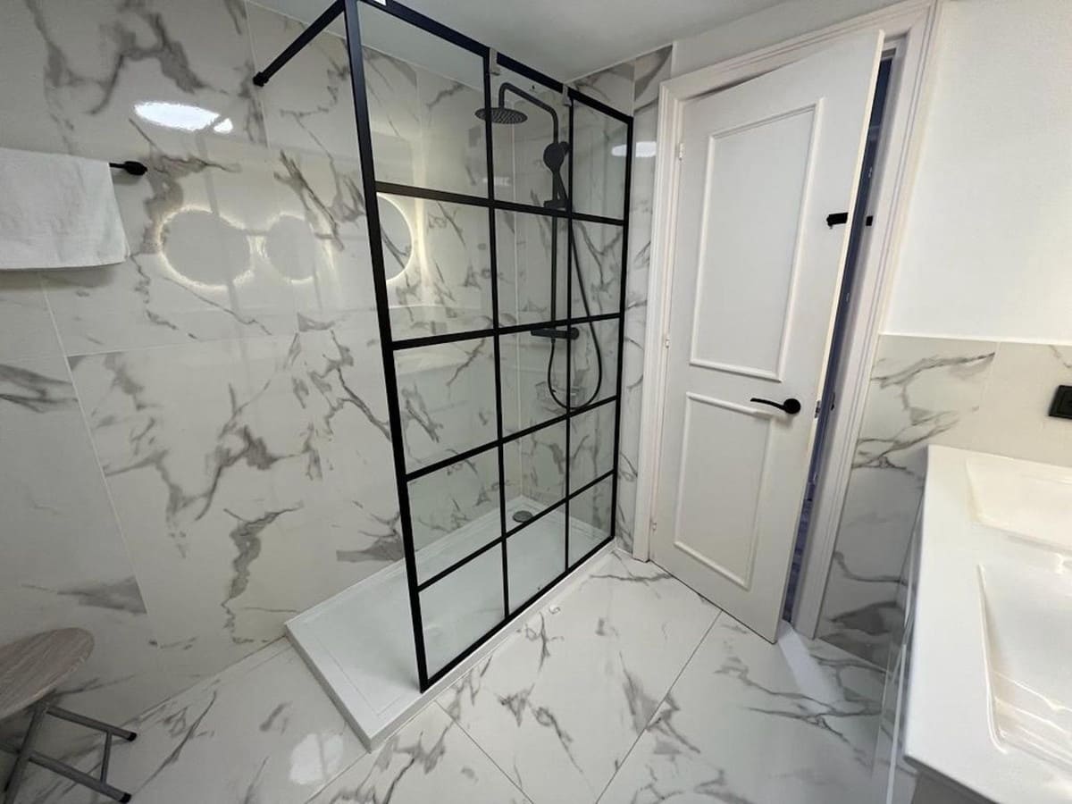 2 bedroom Apartment for holiday rental in Costalita with pool garage - € 1,750 (Ref: 9733240)