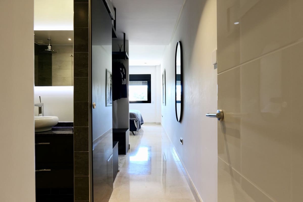 3 bedroom Apartment for sale in Puerto Banus with pool garage - € 849,000 (Ref: 9733241)